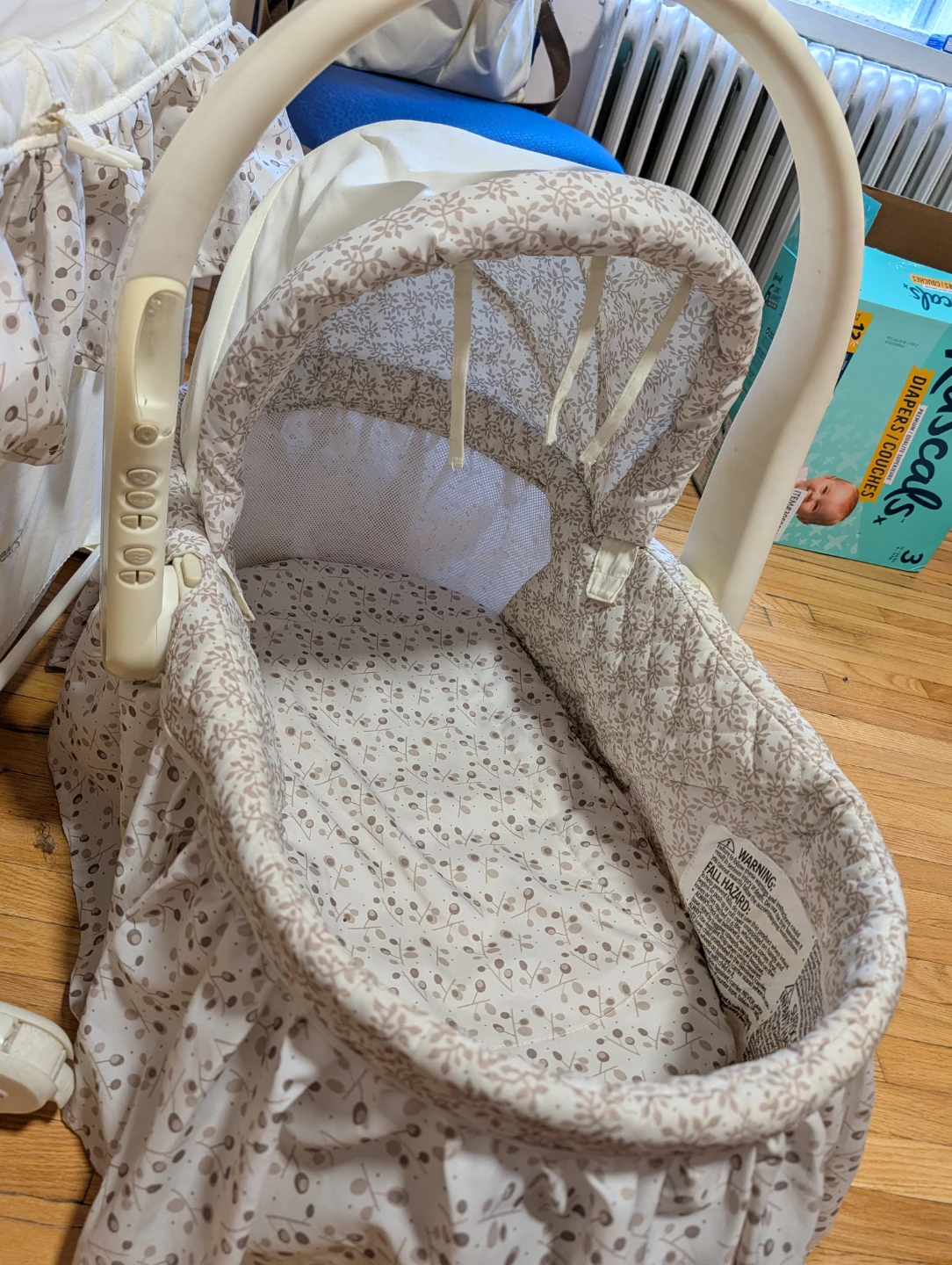 The First Years Bassinet - photo 3
