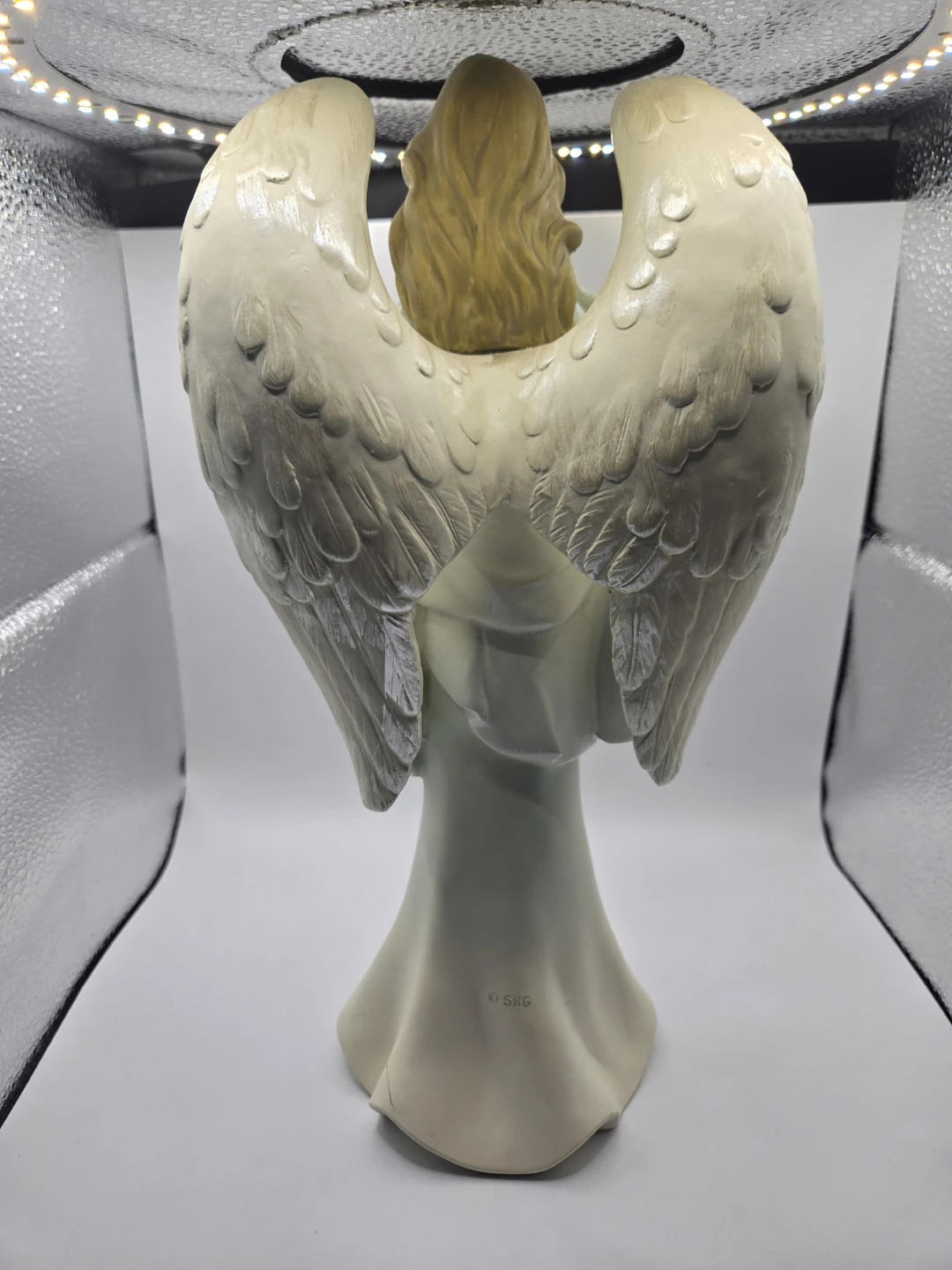 Angel Figurine Holding a Sparkling Star - photo 5