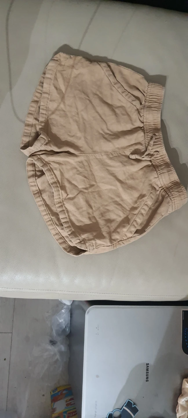 Old Navy Kids Tan Shorts Size L (10-12)