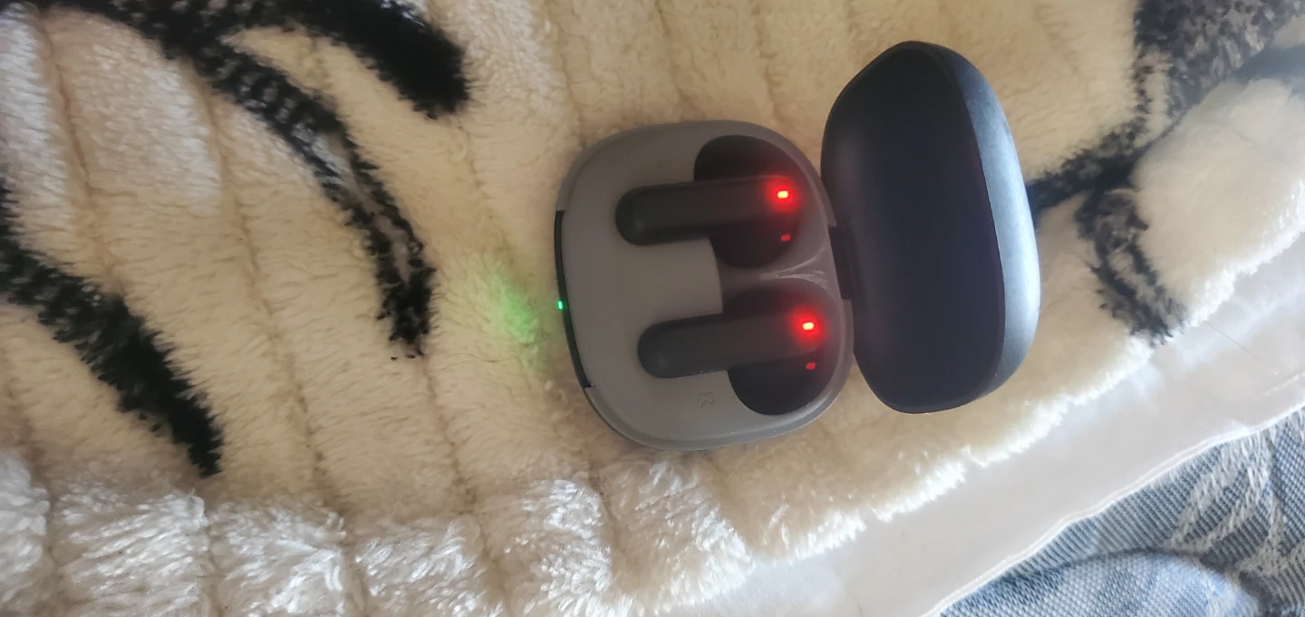 Wireless Bluetooth headphones - photo 3
