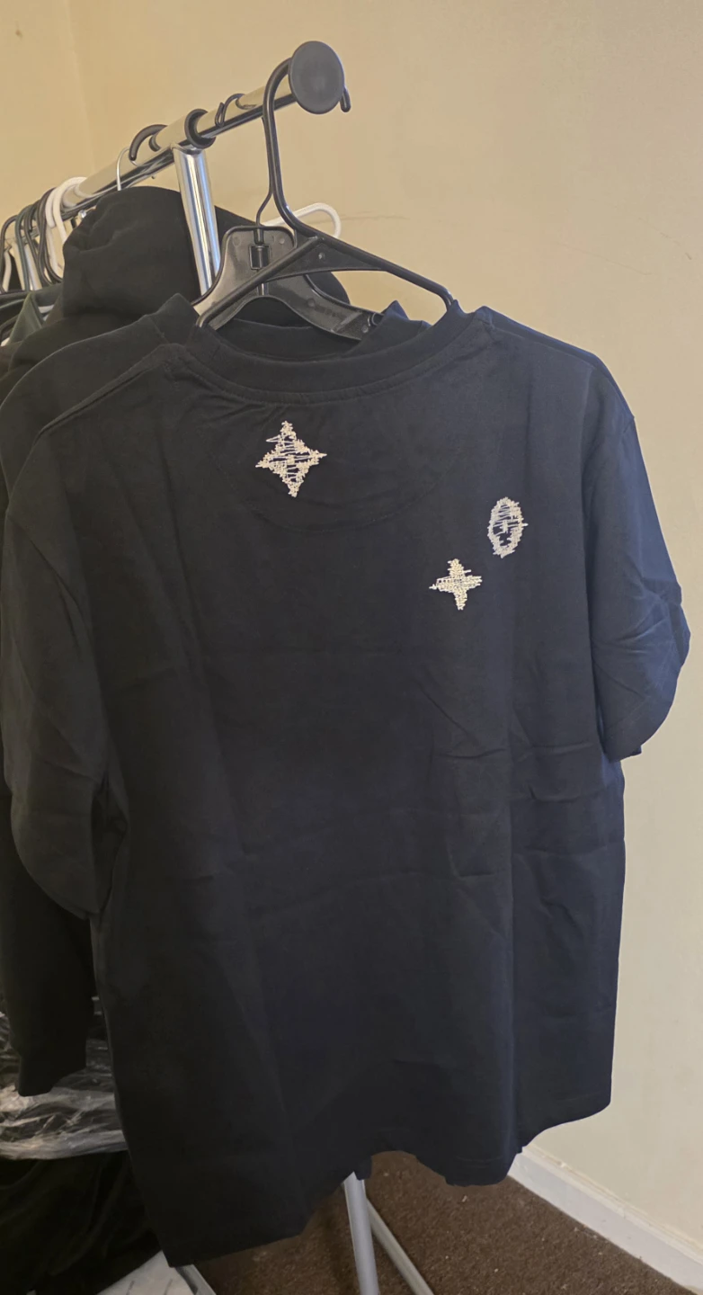 Louis Vuitton t shirt - photo 3