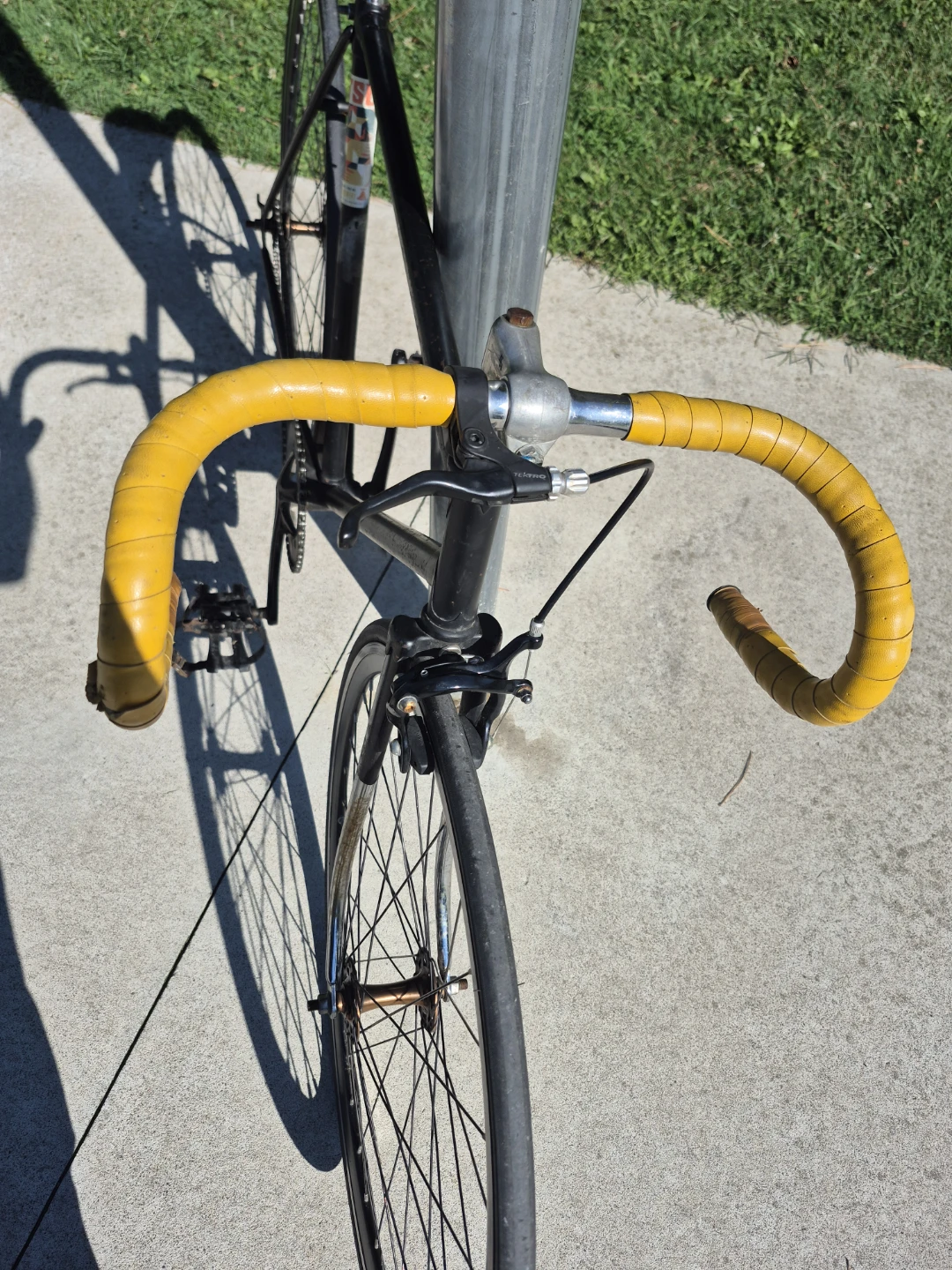 Vintage Lightweight Road Bike – Clean Commuter - photo 2
