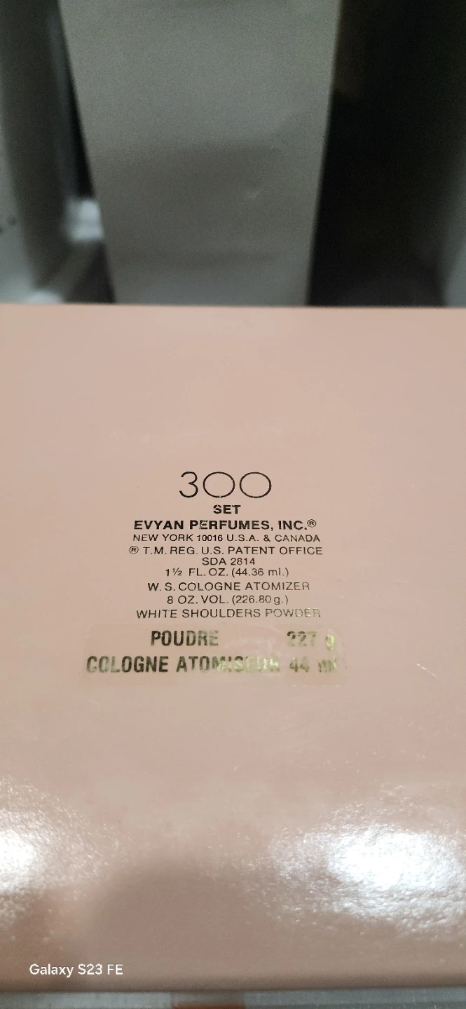 Evyan Perfumes White Shoulders Set - photo 3