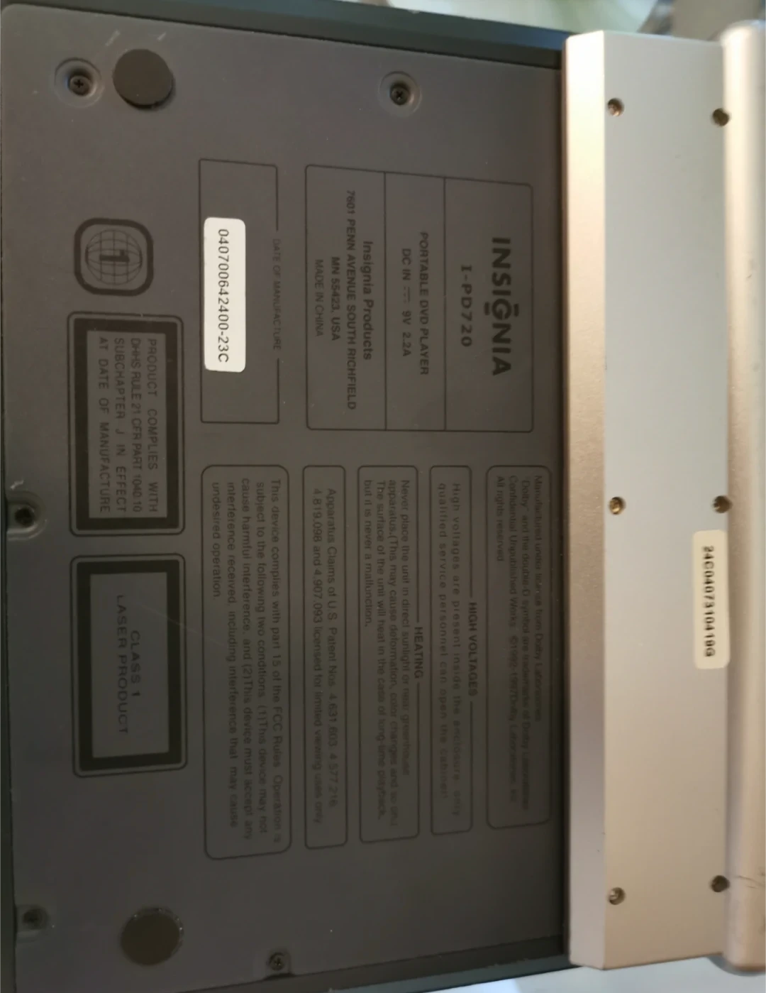 Portable DVD Player - Insignia - photo 3