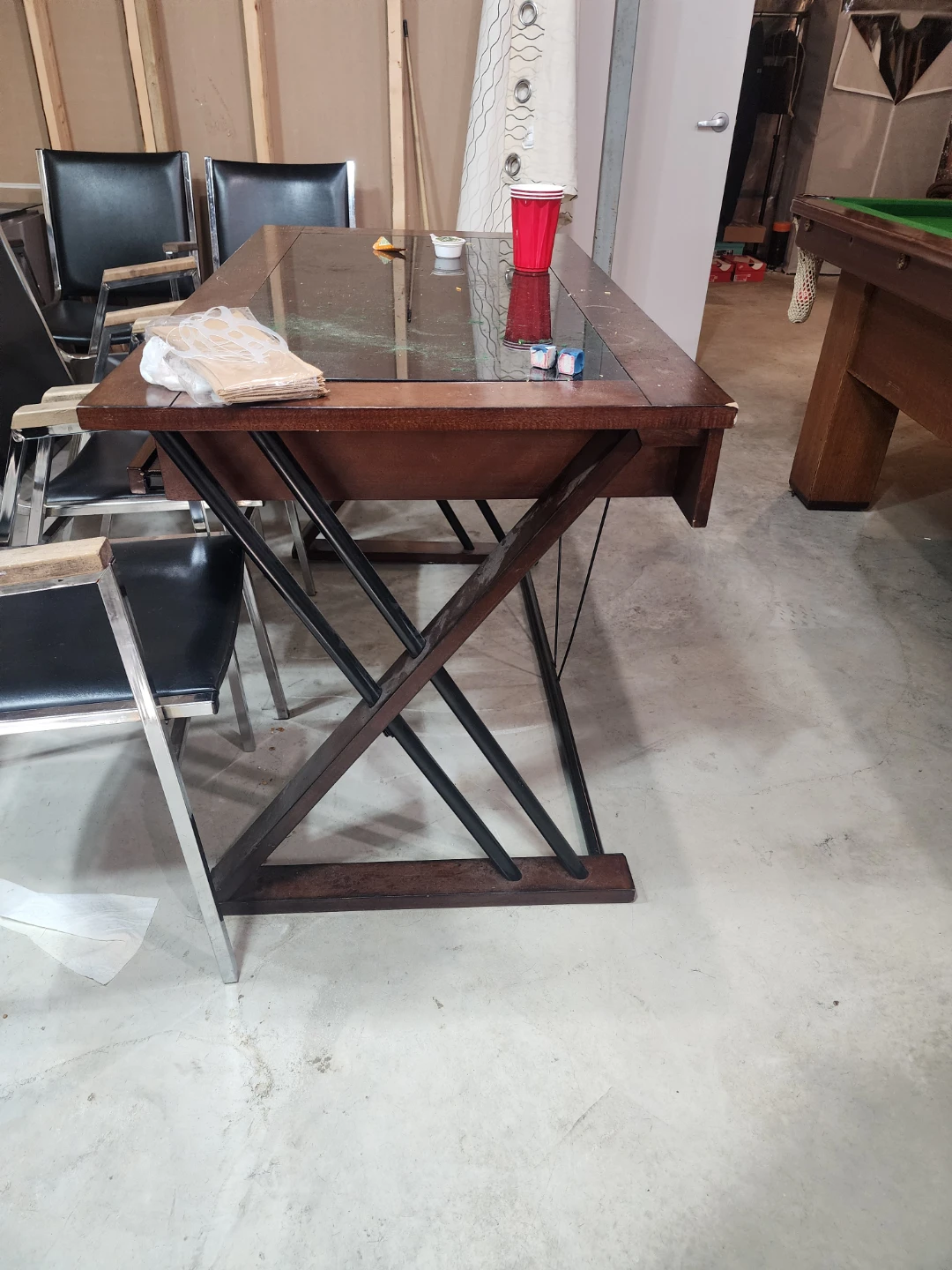 Tables - photo 2