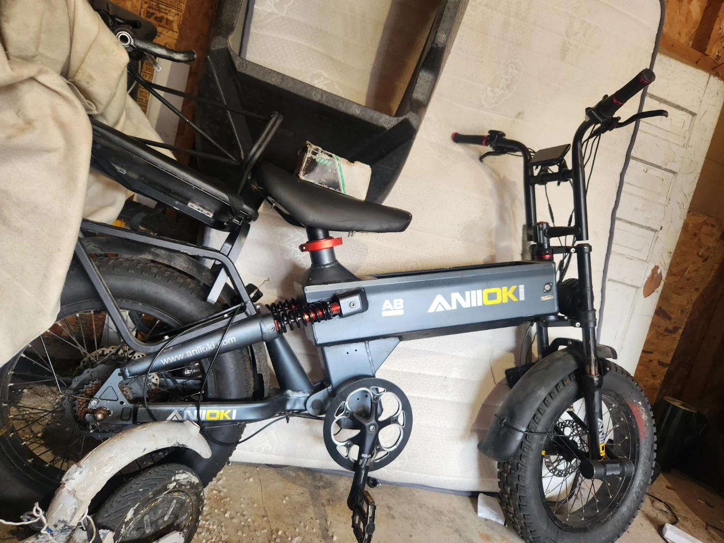 ANIIOKI A8 Electric Bike