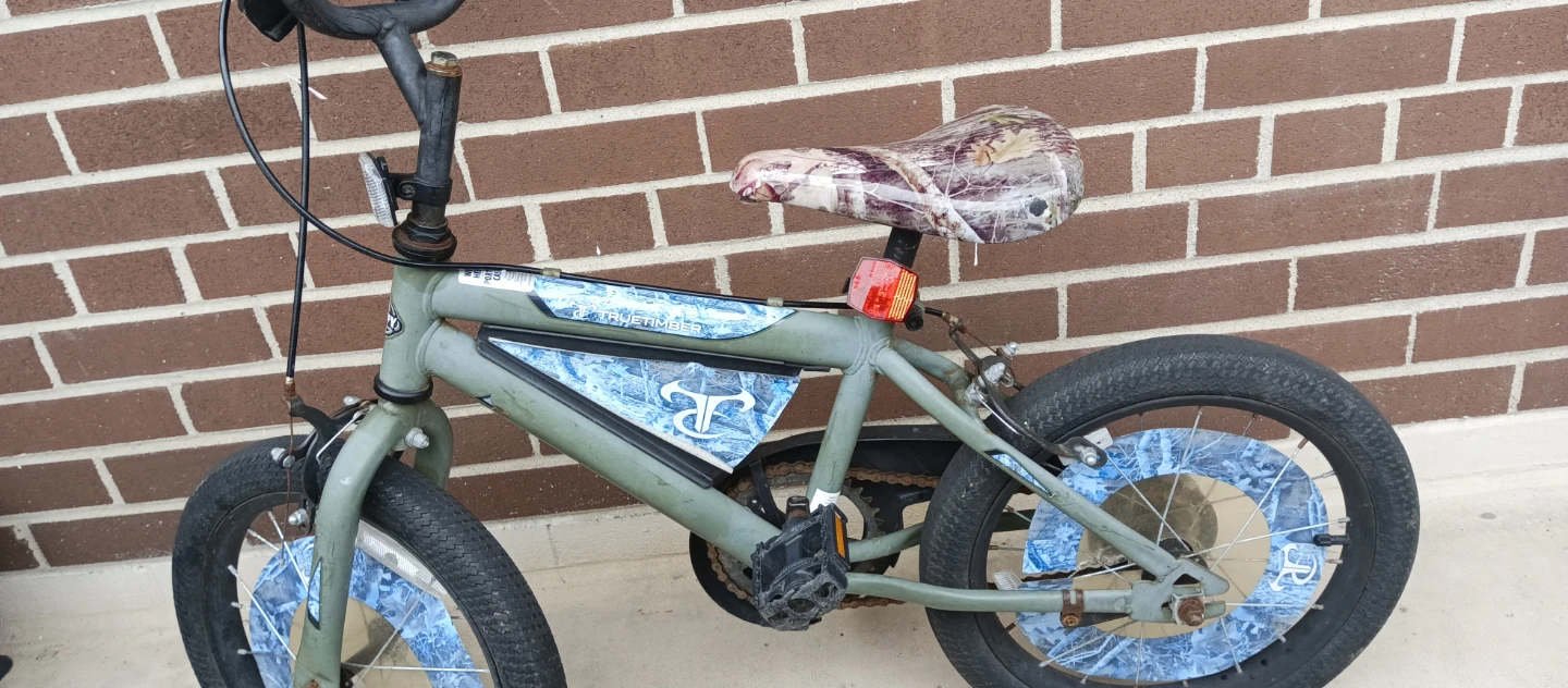 TrueTimber Camo Kids Bicycle