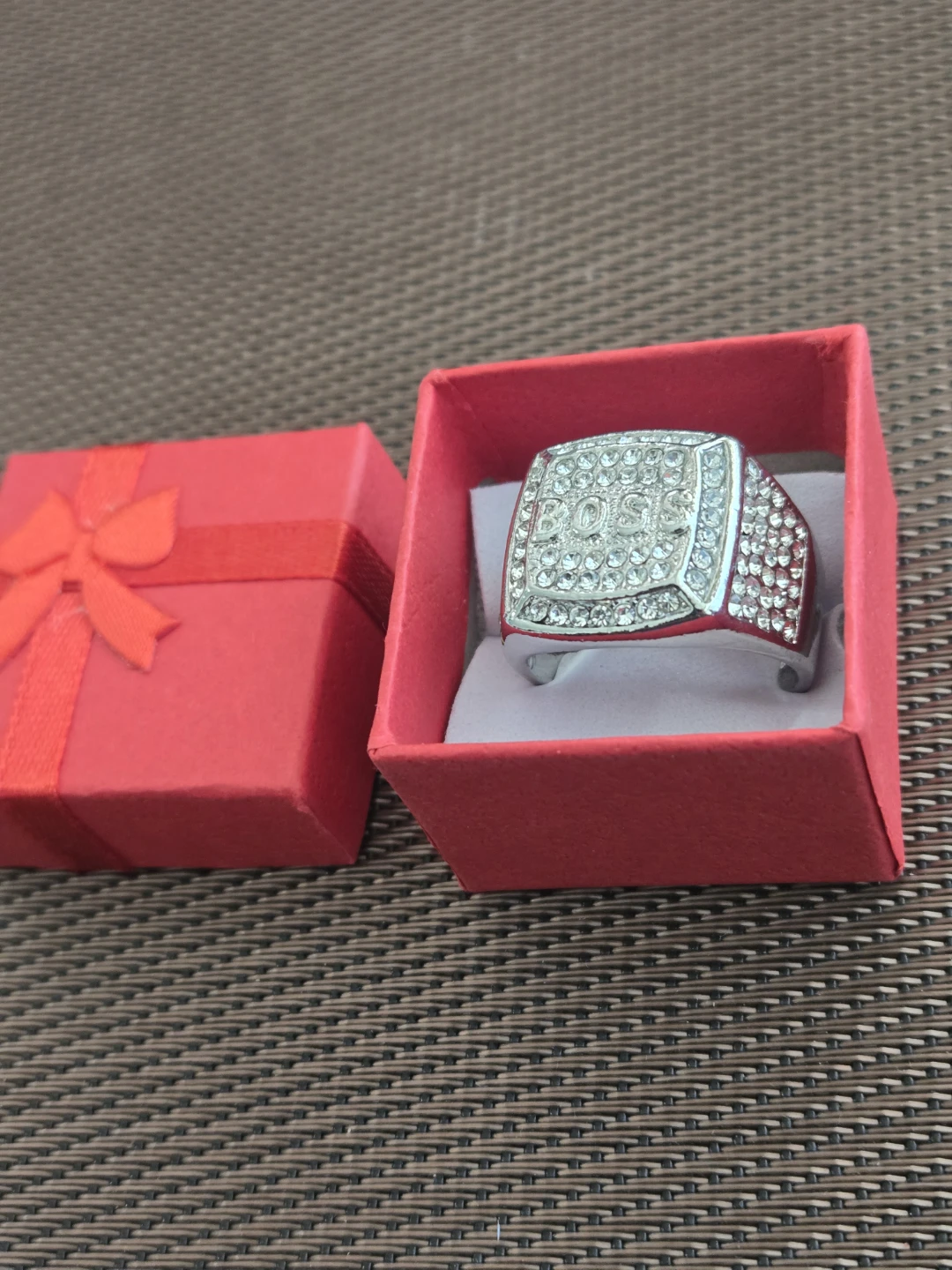 Rhinestone 'BOSS' Ring with Box - photo 3