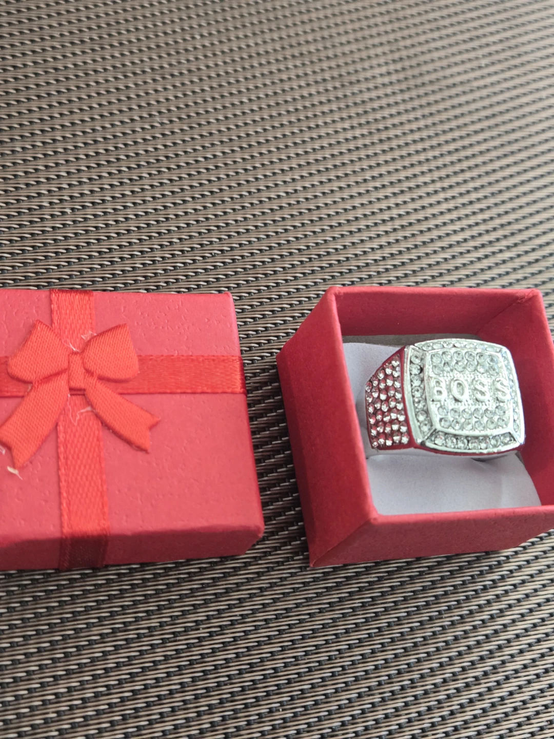 Rhinestone 'BOSS' Ring with Box - photo 4