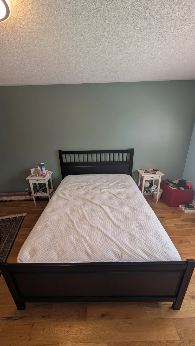 IKEA Hemnes Queen bed - photo 3