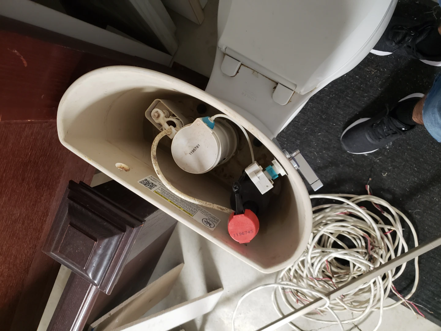 Kohler White Toilet - photo 3
