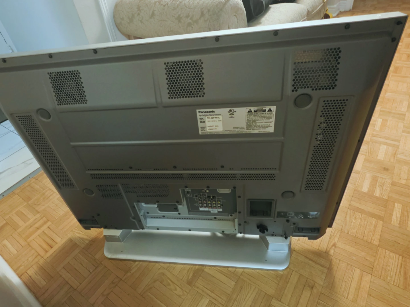 42" Panasonic VIERA Plasma HDTV + Remote & Power Cable! - photo 3