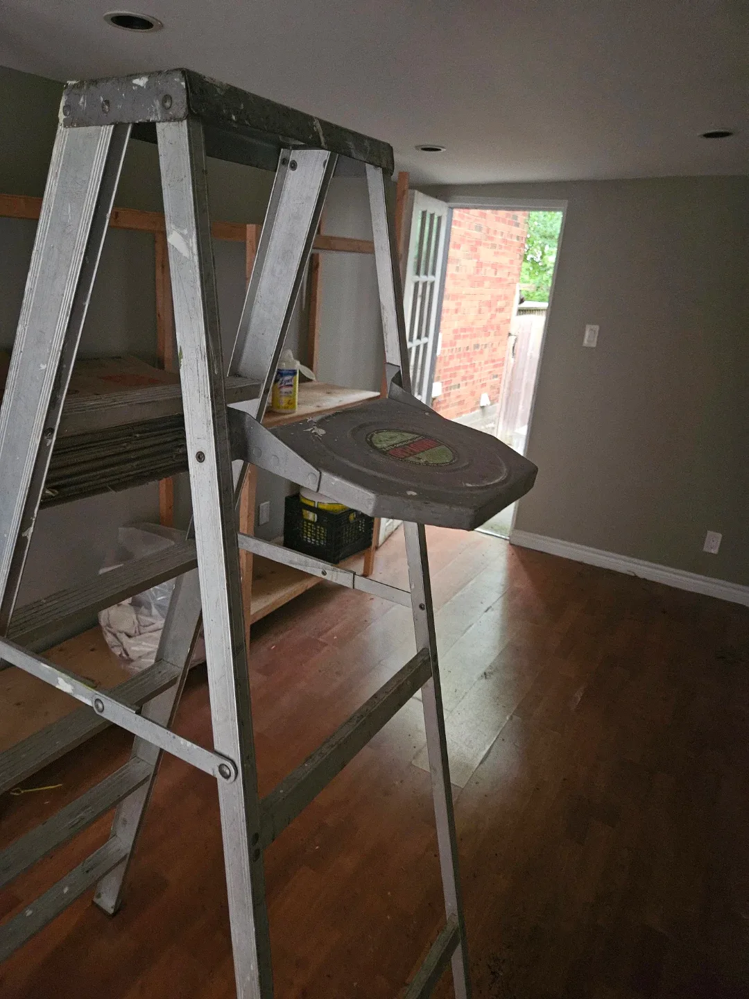 Aluminum Step Ladder - photo 3