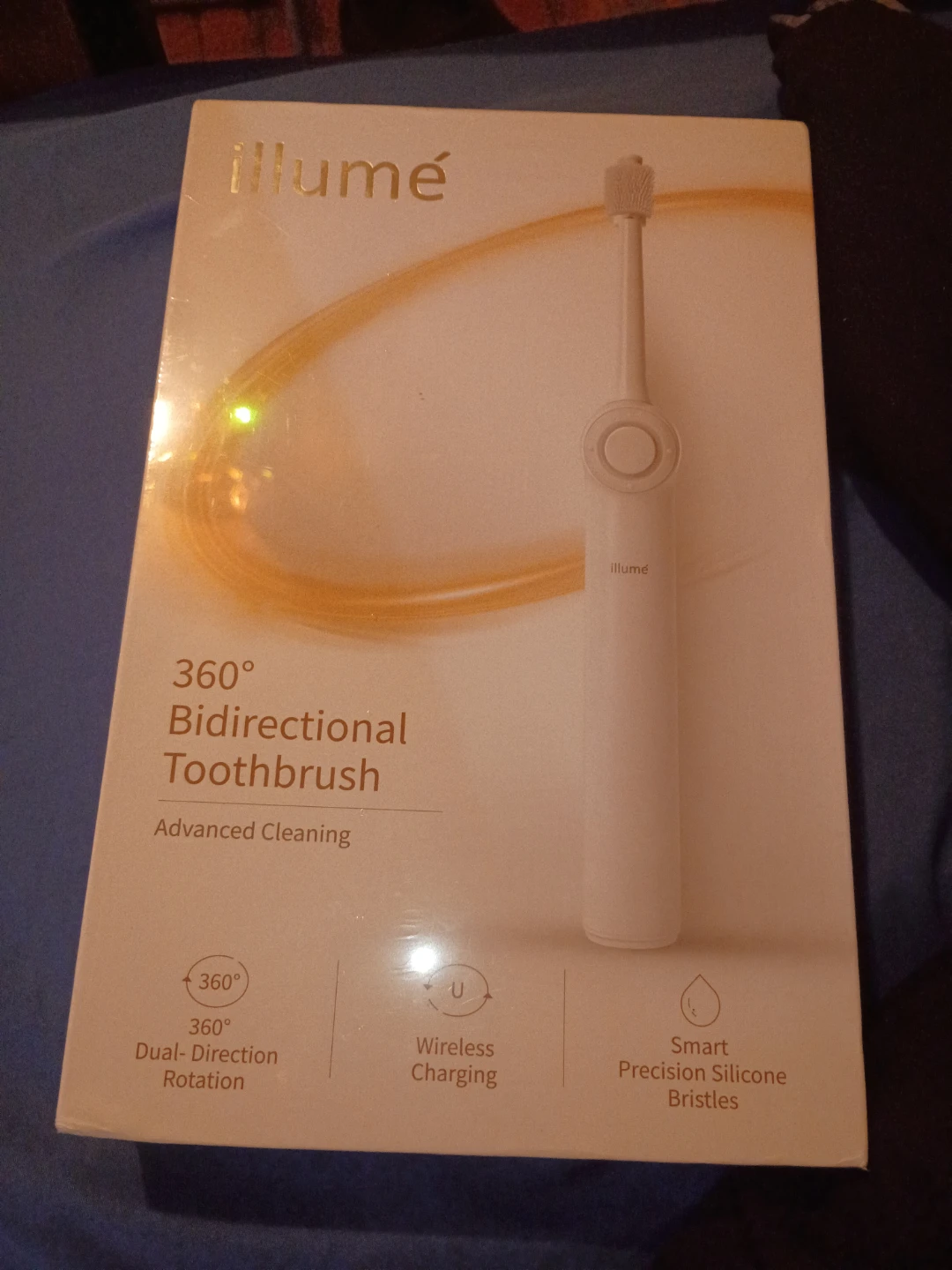 Illumé 360 Bidirectional Electric Toothbrush EB028