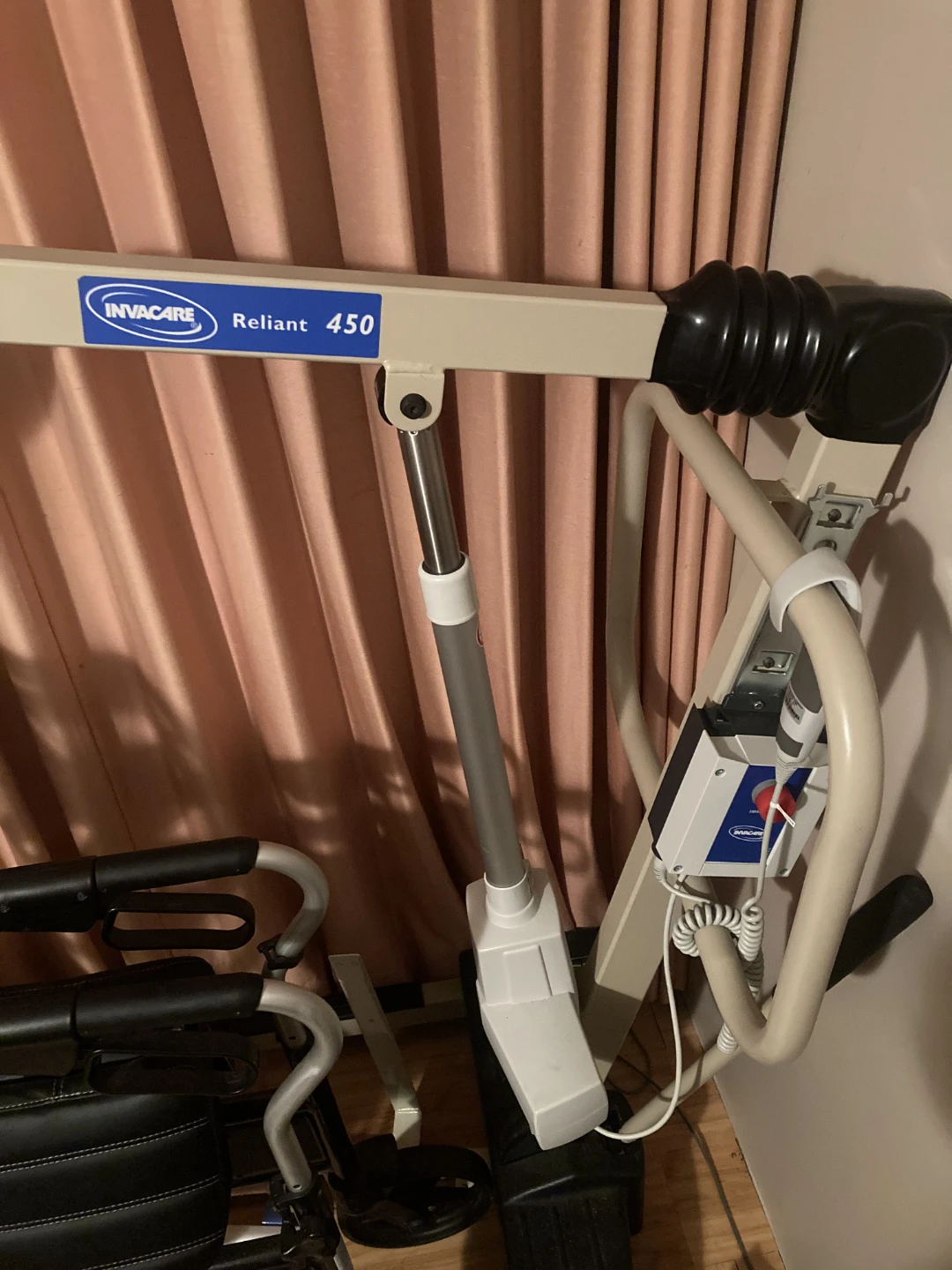 Invacare Reliant 450 Patient Lift