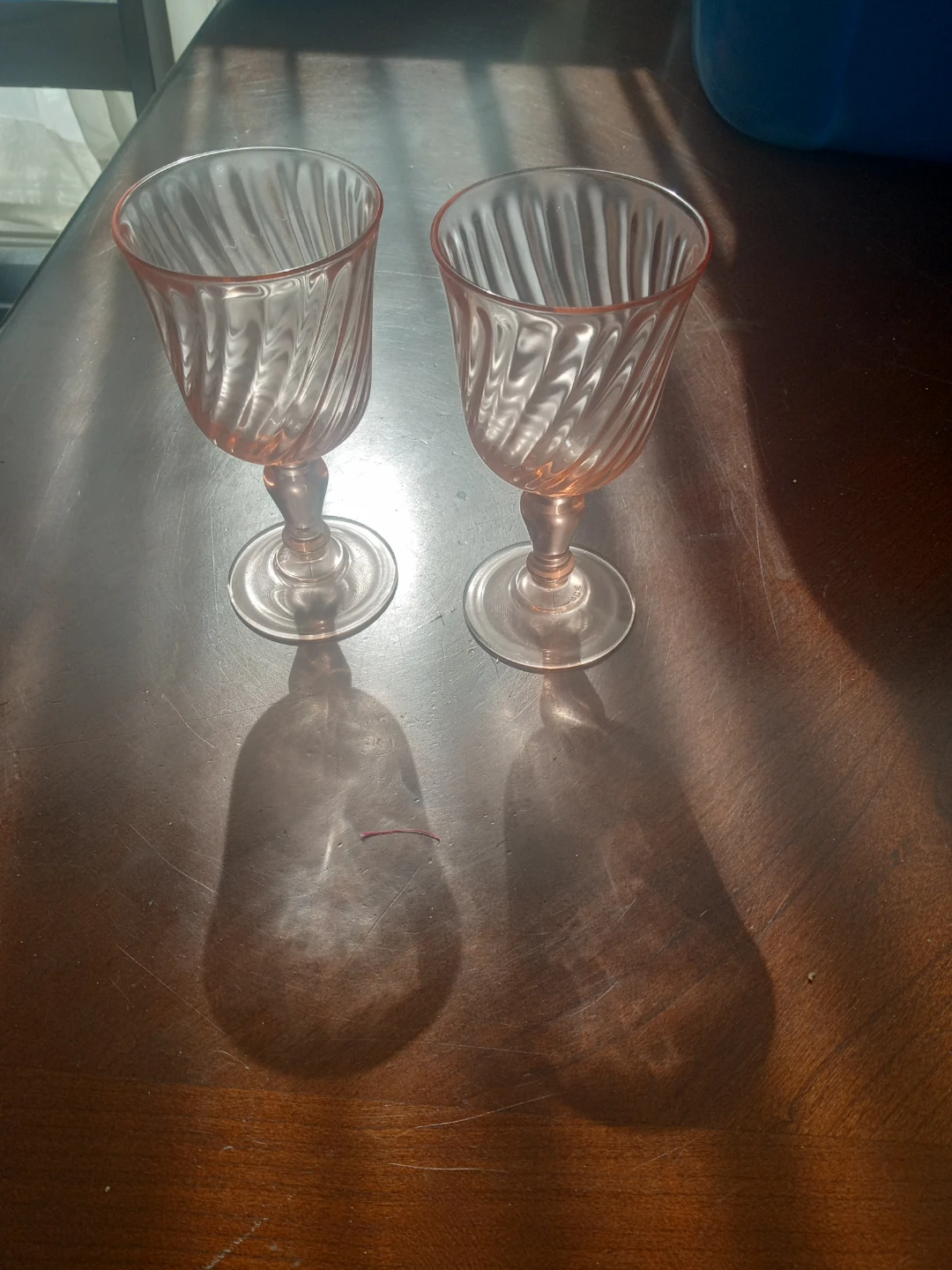 Pink Swirl Pattern Wine Glasses - Set of 2