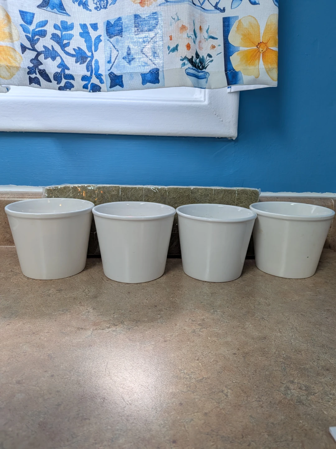 IKEA White Planters (Set of 4)