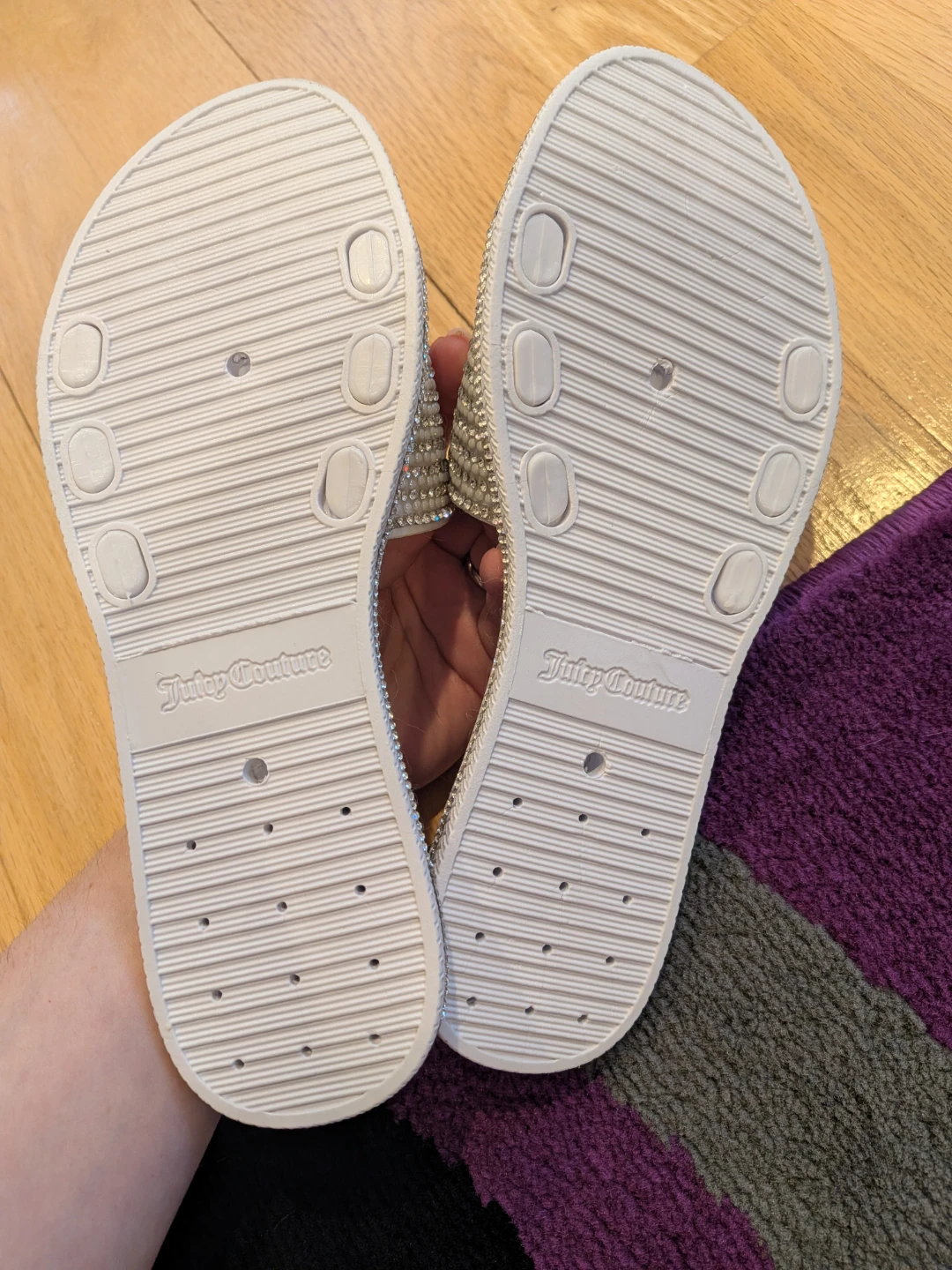Juicy Couture Sparkle Slides Sandals - photo 3