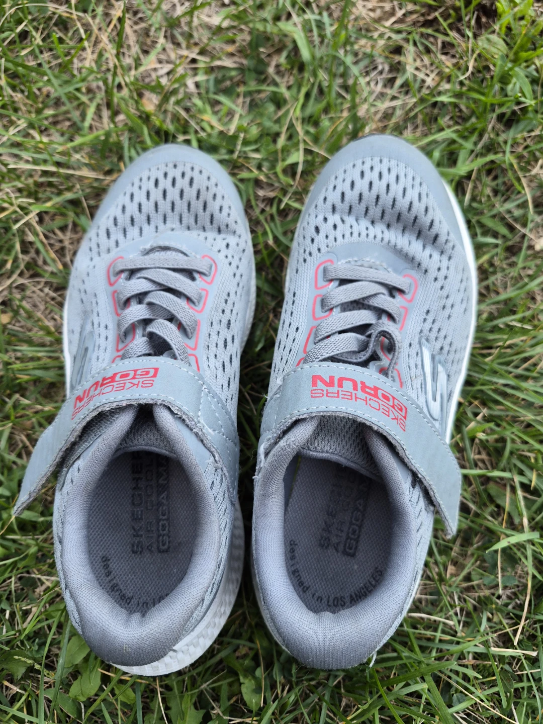 Skechers GO RUN Kids Shoes Size 12