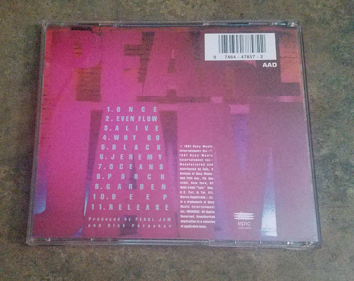 Pearl Jam Ten Mint Condition CD - photo 4