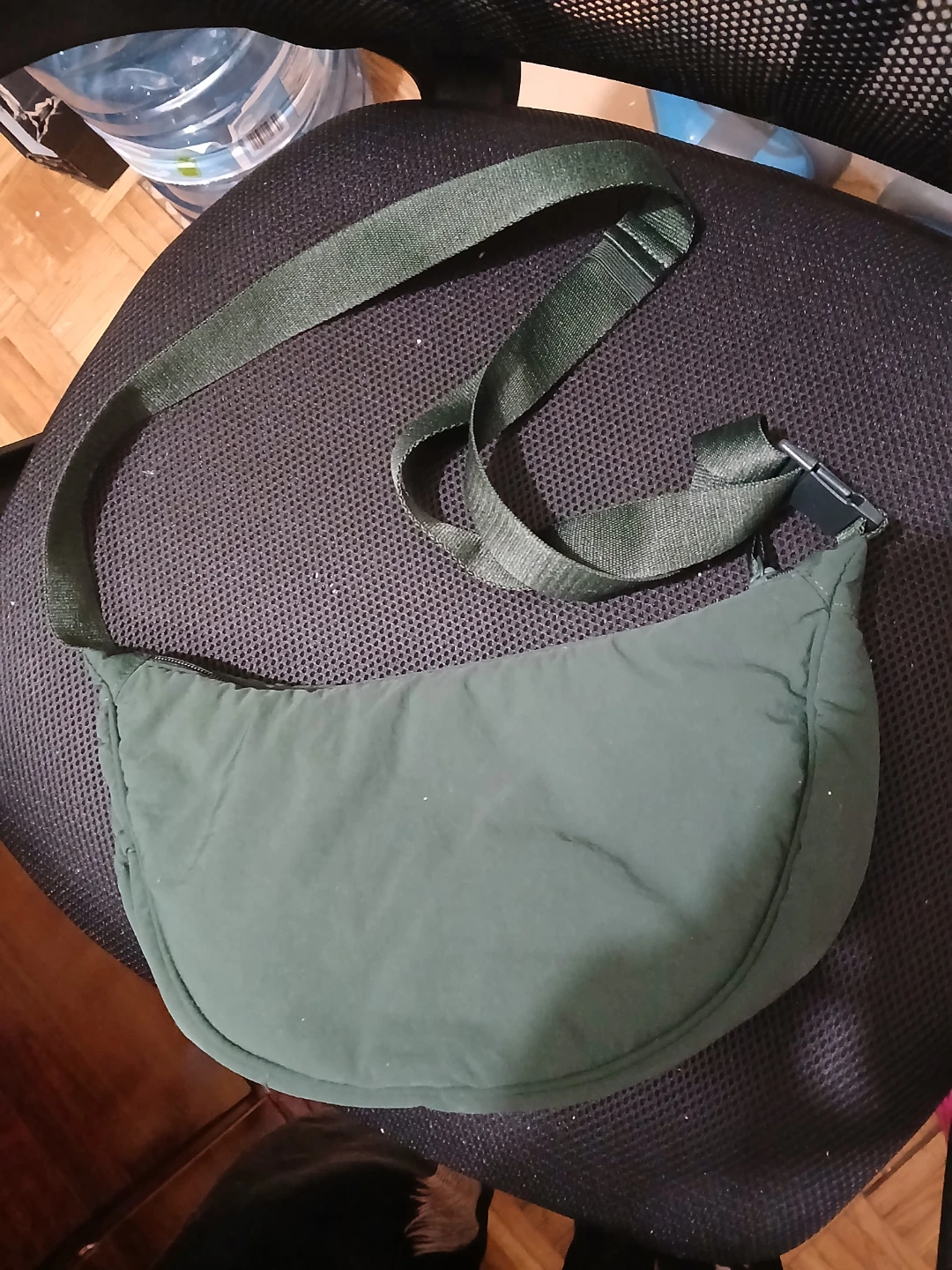 UNIQLO Round Mini Shoulder Bag - Dark Green