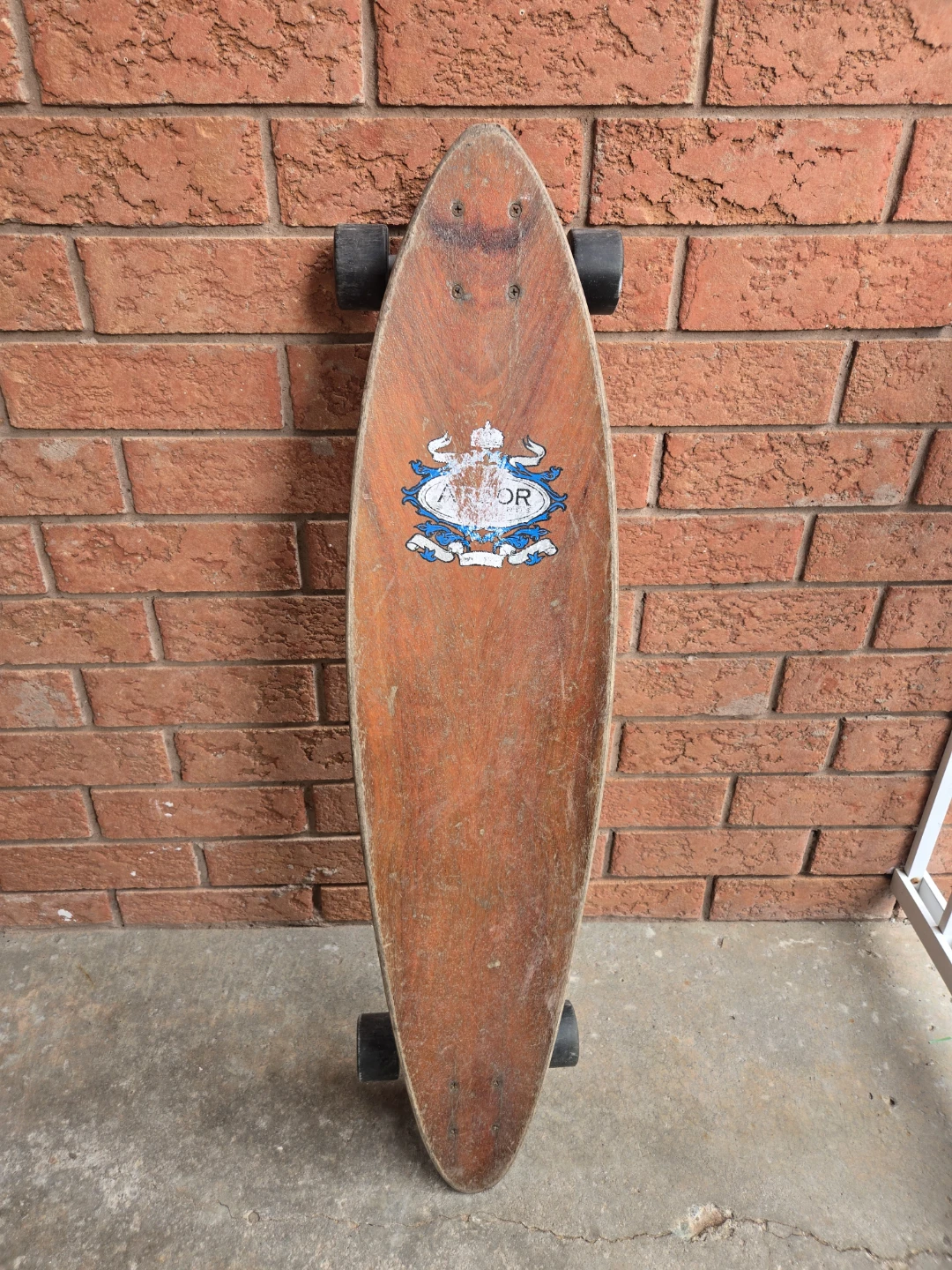 Arbor Fish Wood Longboard Skateboard - Gullwing Trucks