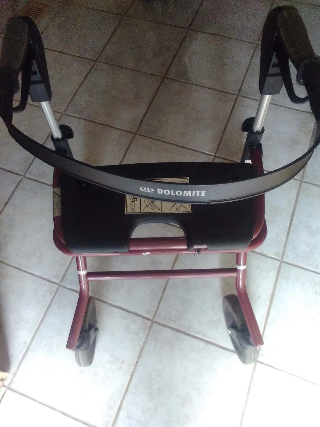 ROLATOR WALKER, DOLOMITE. HEAVY DUTY. V.G. COND.