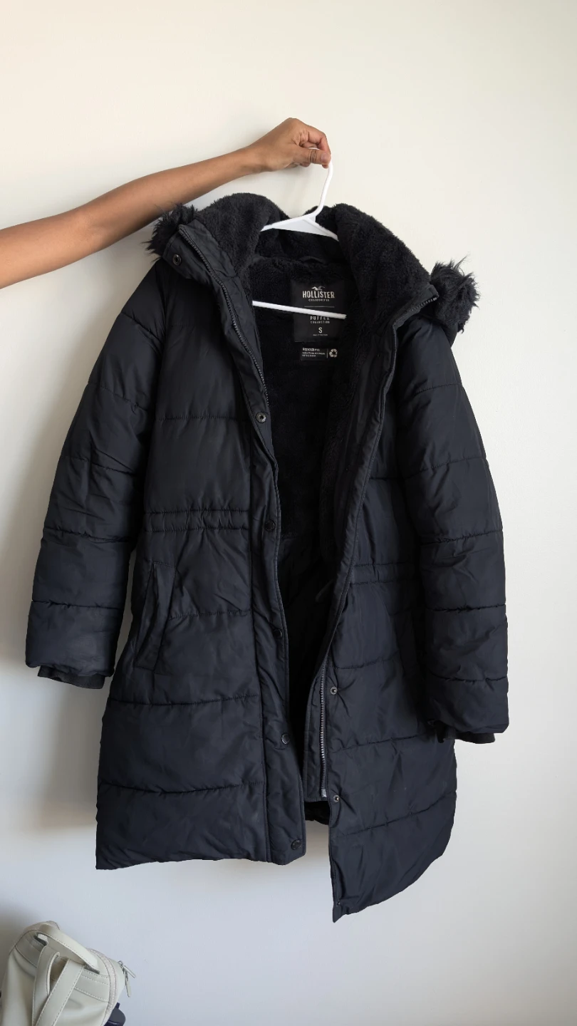 Hollister Puffer Coat with Fur Hood - Black - photo 3