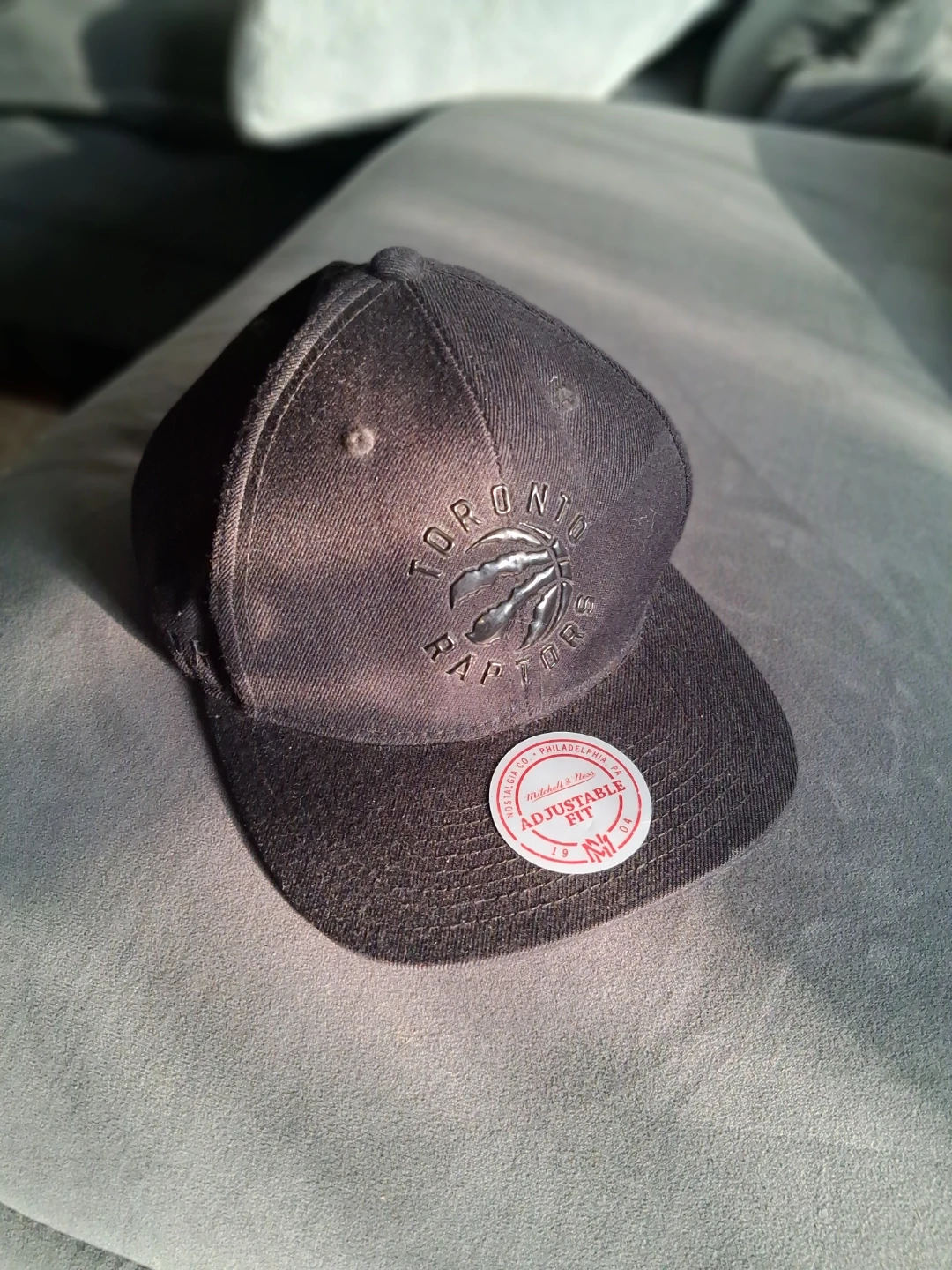 Mitchell & Ness Toronto Raptors Snapback Hat