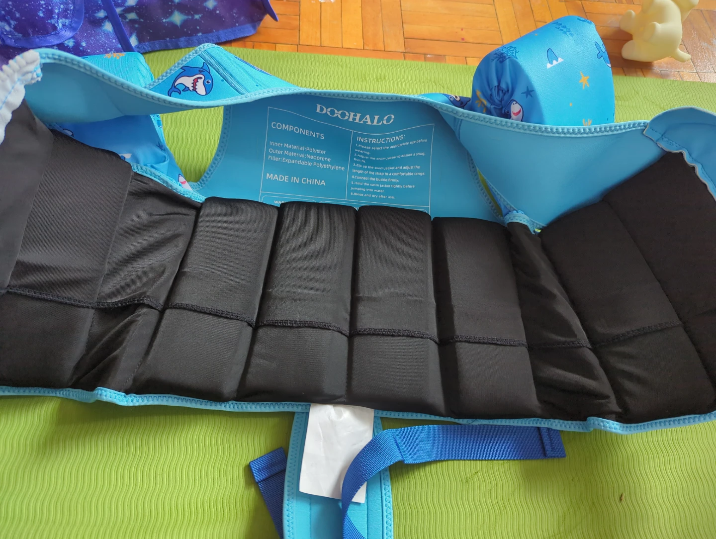 Brand New!!DOOHALO Kids Swim Vest - photo 2