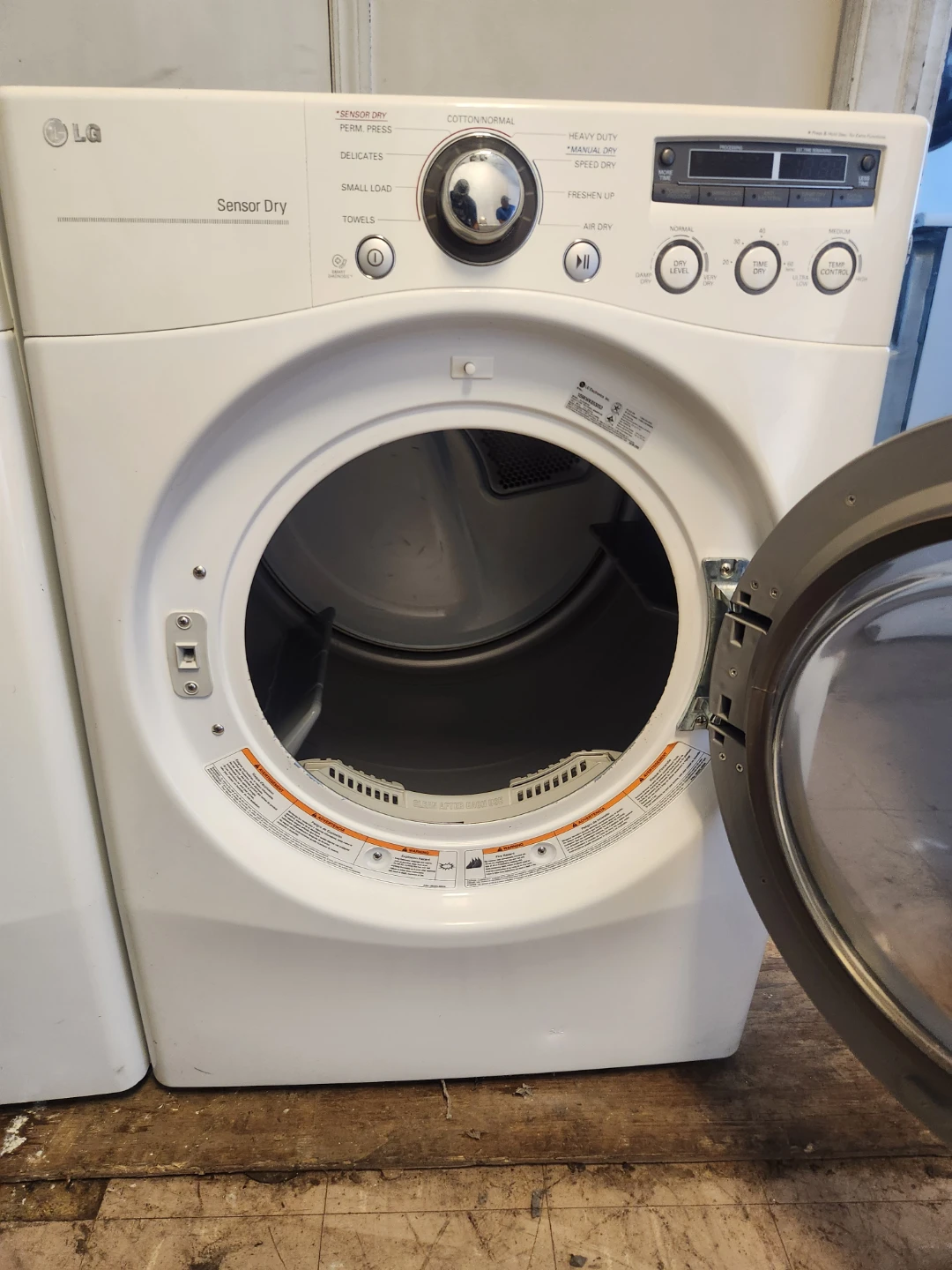 LG Front Load Washer and Dryer Set - photo 5