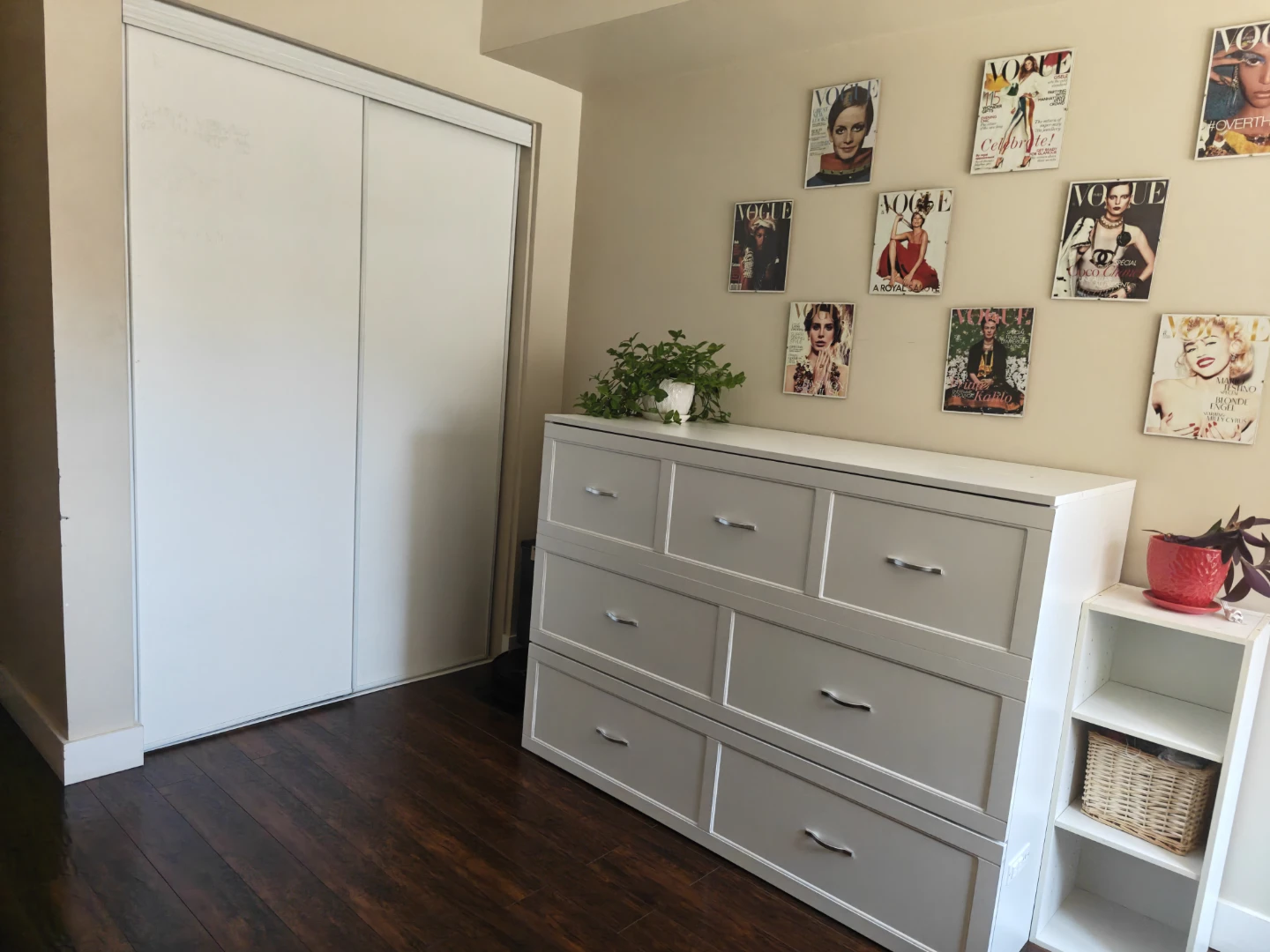 1 Bedroom + Private Bathroom in 2-Bedroom Condo - photo 2