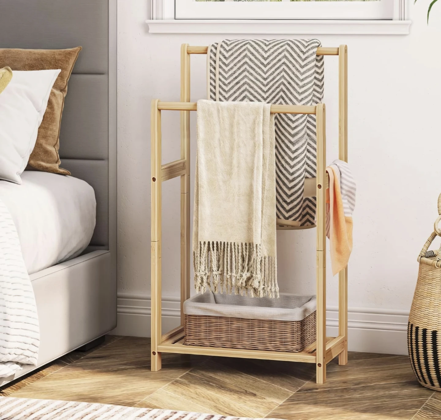 Free Standing Towel Blanket Rack - photo 3