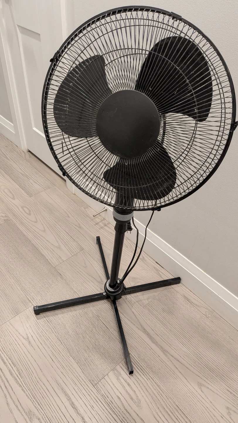 16" Stand Fan