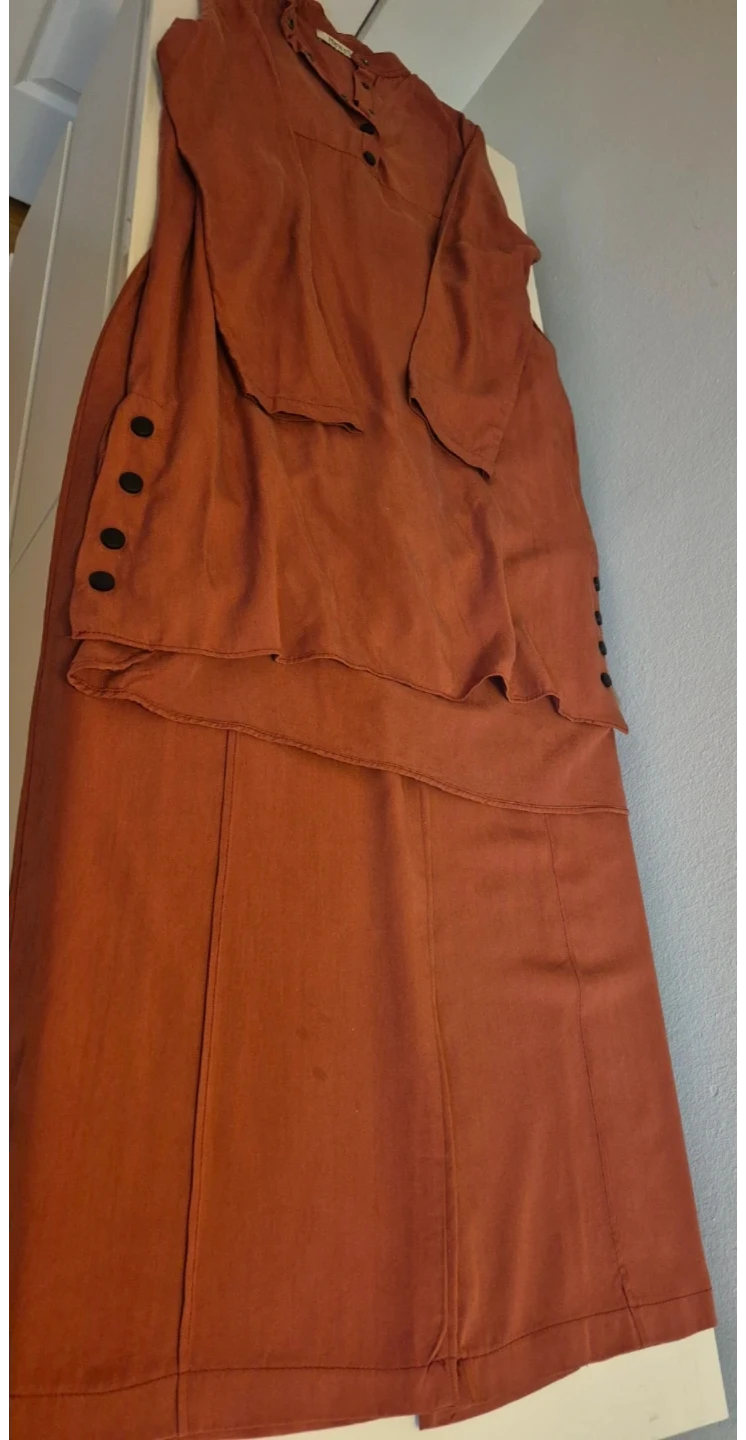 Hewes Knit Rust Orange Button-Up Tunic Top & Pants Set - photo 2
