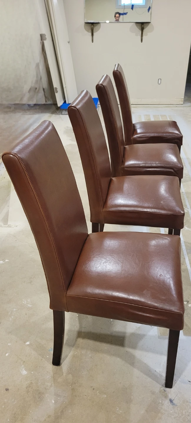 Set of 4 high back dining chairs. - photo 2