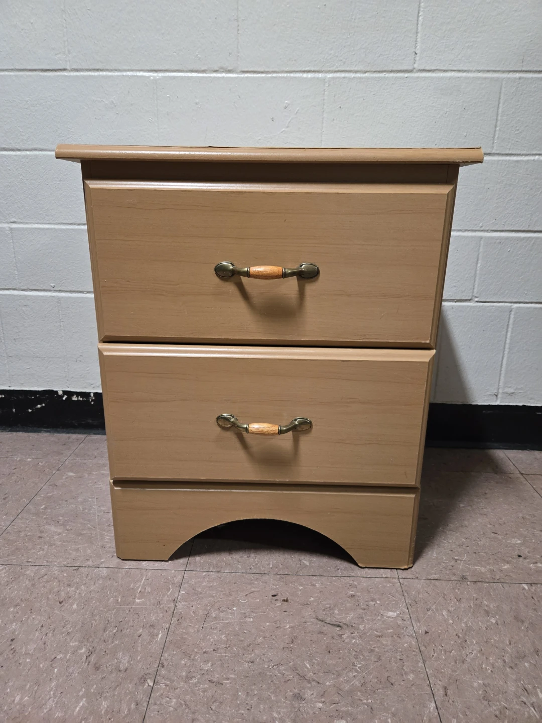 Bedroom Accent Nightstand / End Table near City Point - photo 2