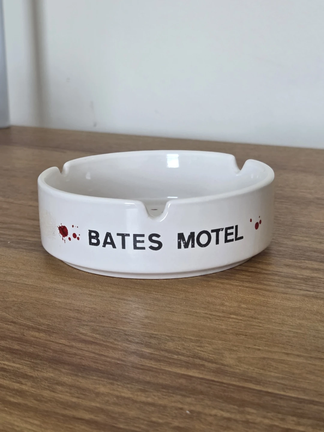 Psycho "Bates Motel" Ashtray - Universal Studios Hollywood