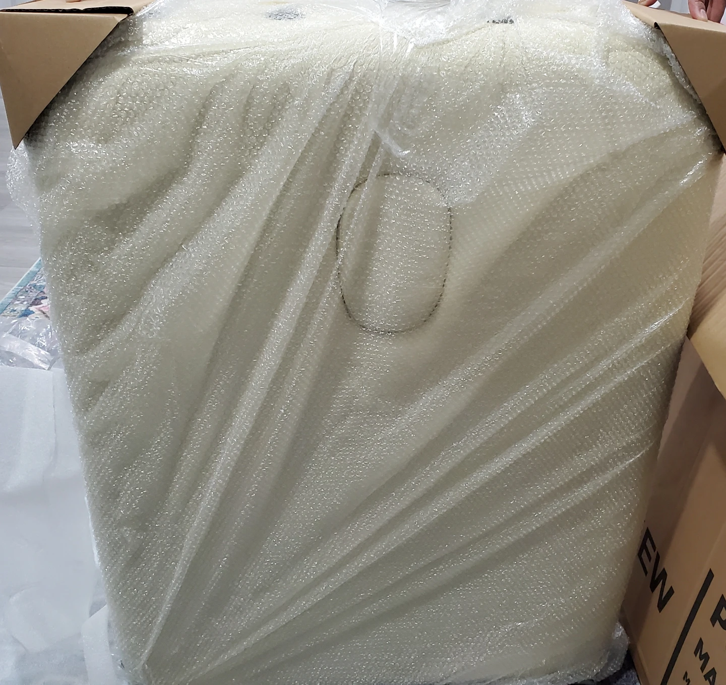 Massage bed brand new - photo 2