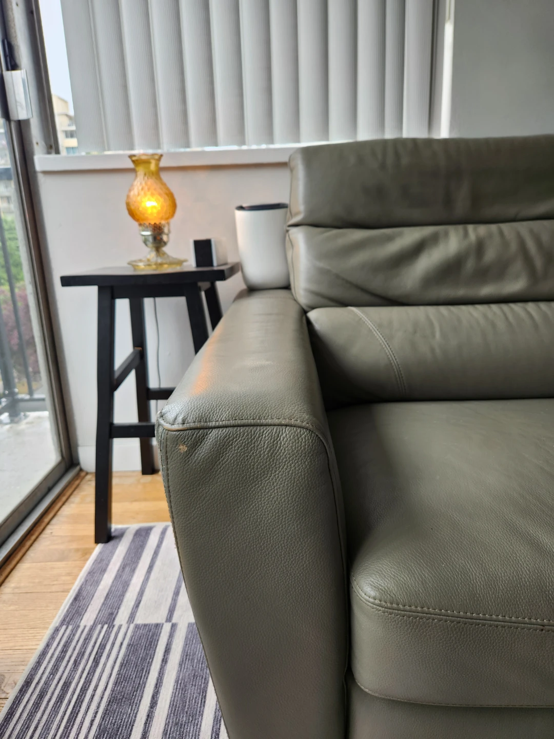 Leather couch sectional - photo 3