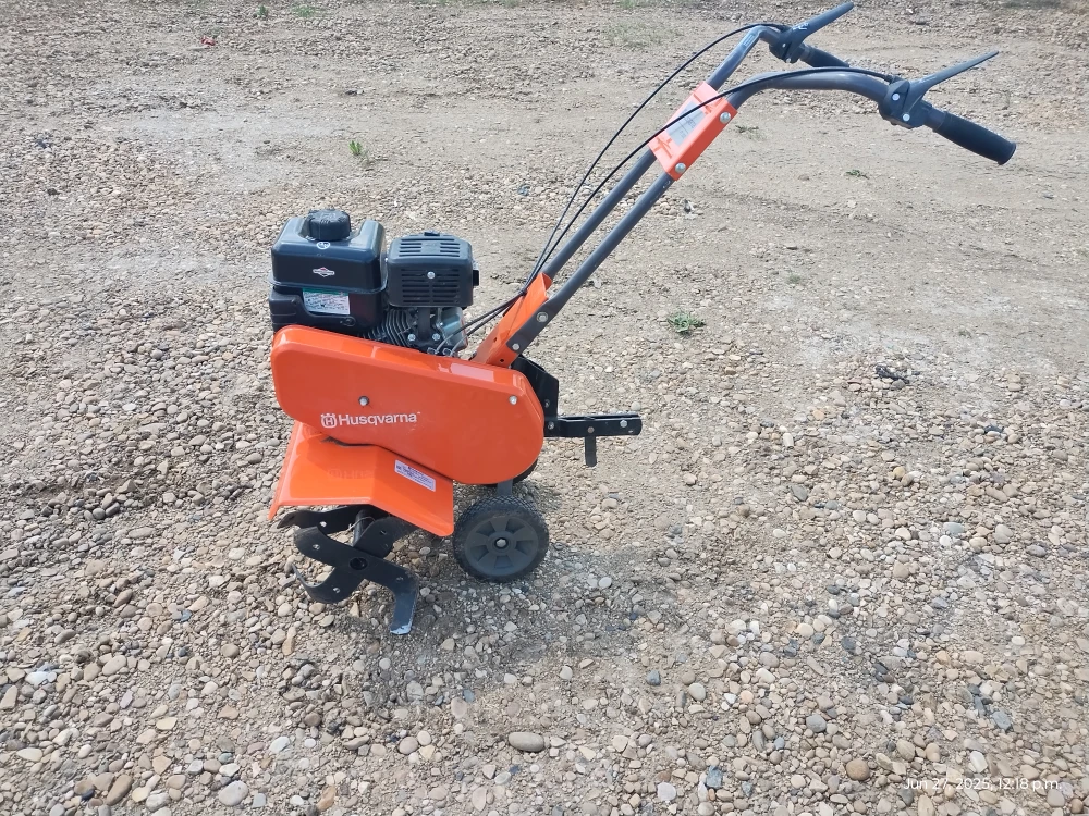 Husqvarna Front Tine Tiller - photo 3