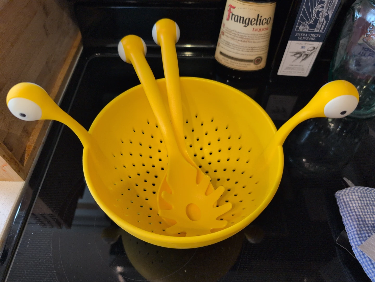 Yellow Colander with Pasta Server