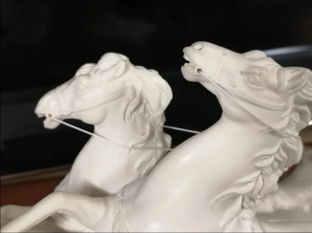 Beautiful Epic Roman Empire Chariot Sculpture by A. Santini - photo 5