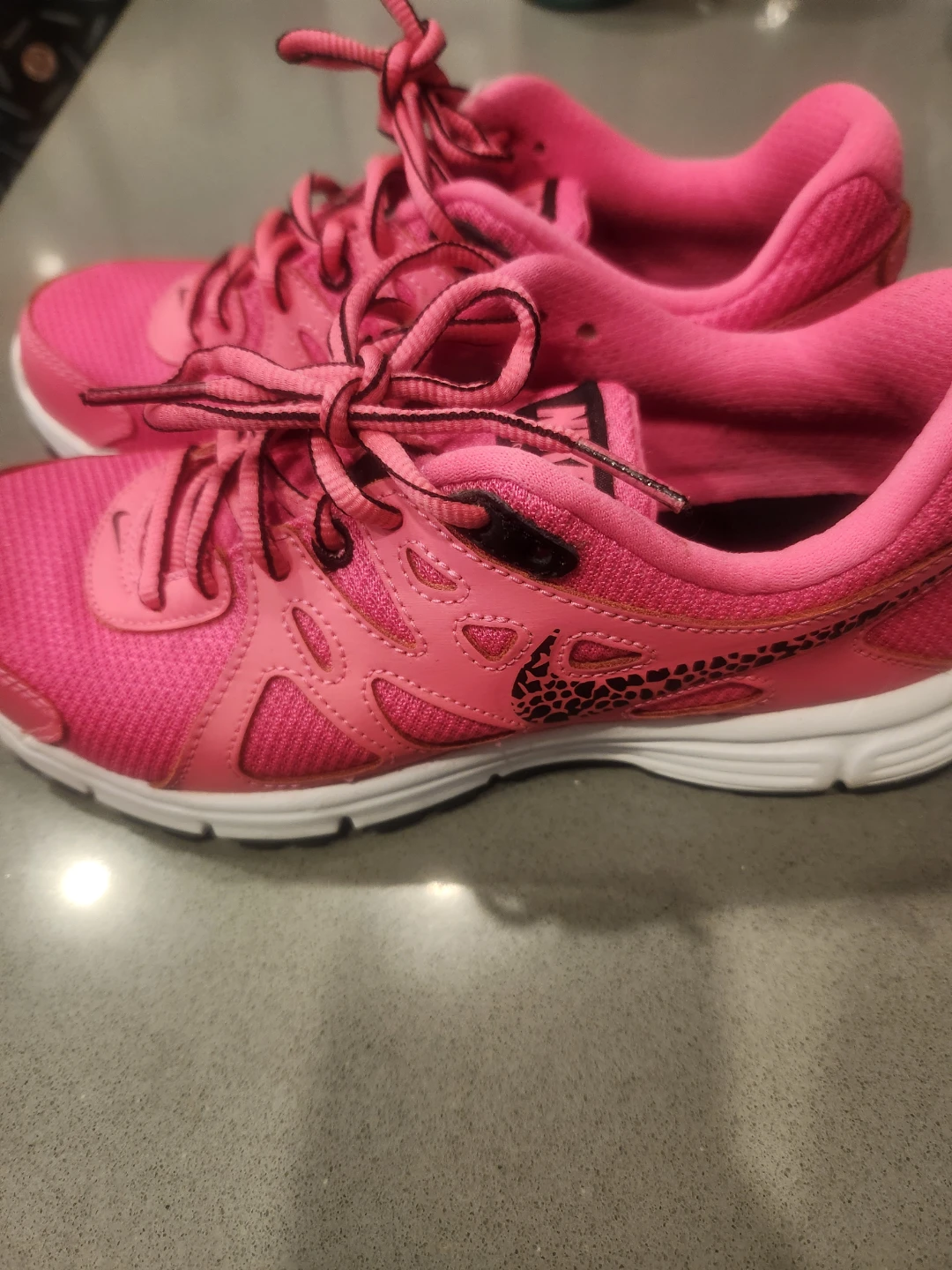 Nike Revolution 2 Pink Running Shoes size 7 - photo 2
