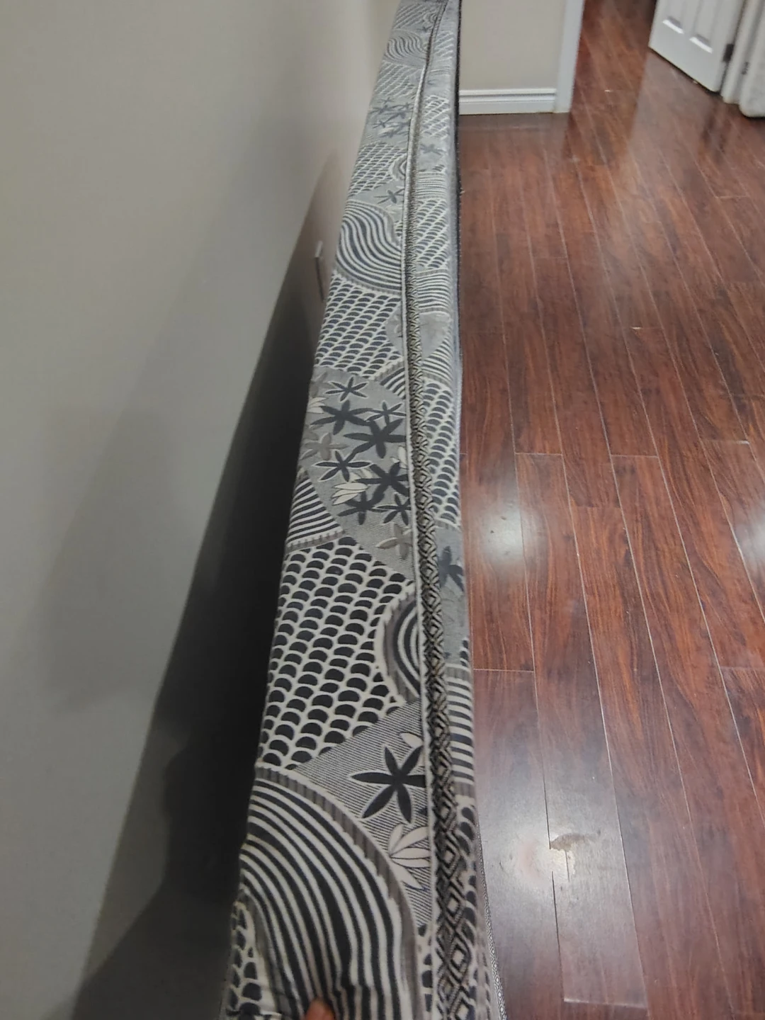 Mattress with Floral and Swirl Pattern - photo 4