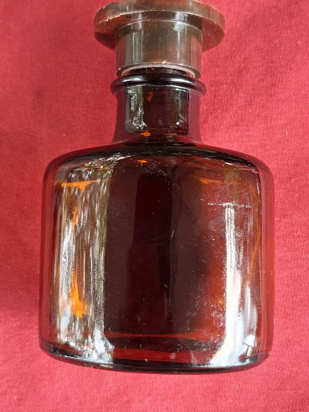 Vintage Amber Glass Perfume Bottle with Ornate Stopper