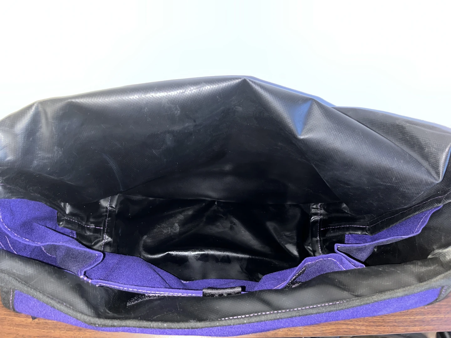 'TRASH' Messenger Bags Dumpster - photo 5