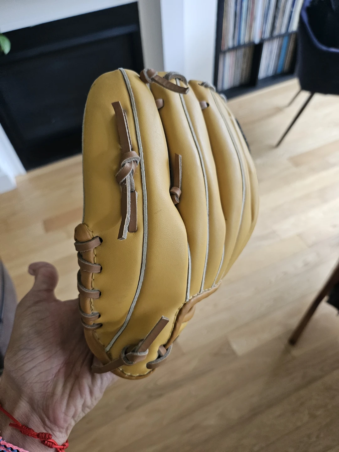 Franklin Fieldmaster Series 10 inch Baseball Glove - photo 4