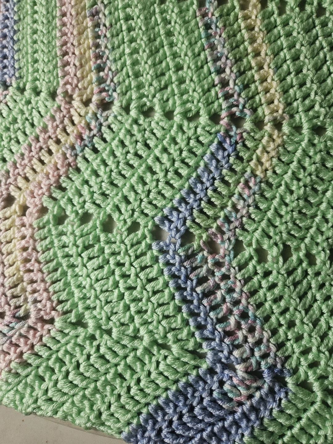 Handmade Crochet Baby Blanket - photo 4