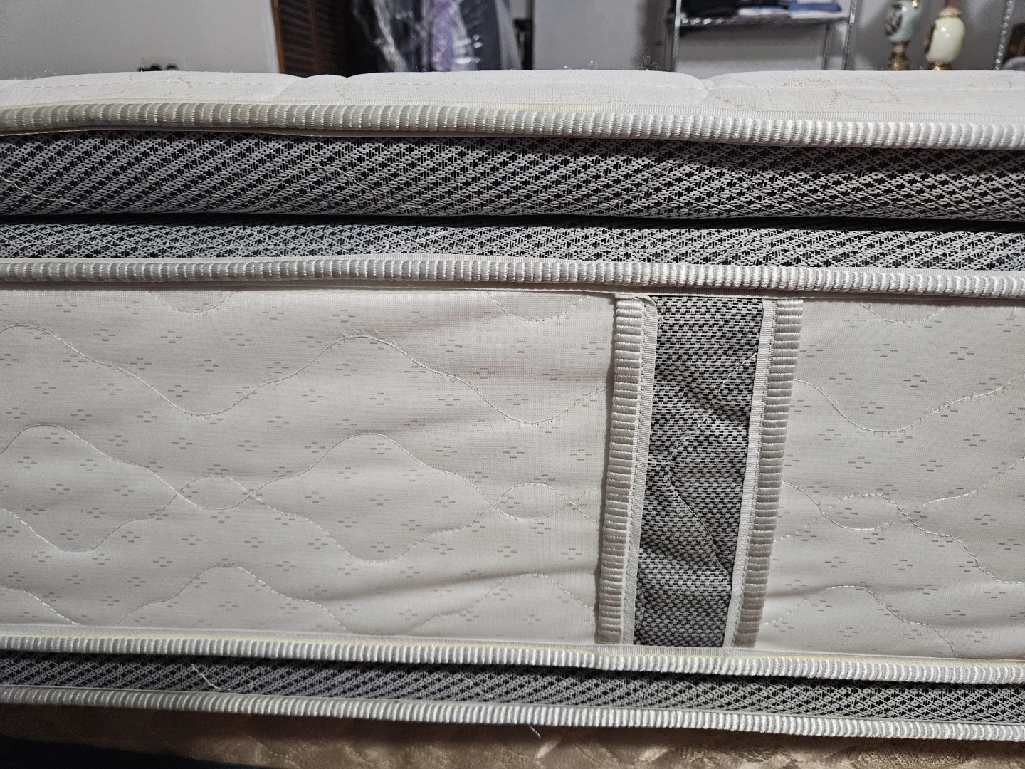 Quality thick pillowtop Queen size mattress only - photo 4
